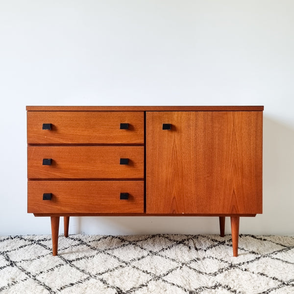 Vintage Modernist Mini Sideboard – Oddhaus Vintage