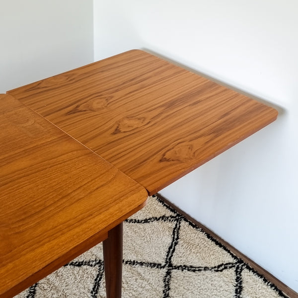 Vintage Dining Table with Extra Long Extention