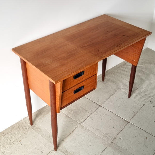 Small Retro Desk - Dutch made