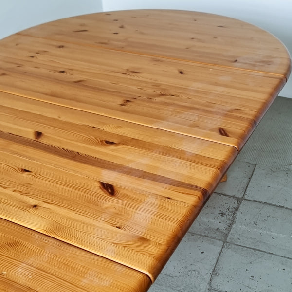Round Solid Pine Wood Dining Table with Extensions
