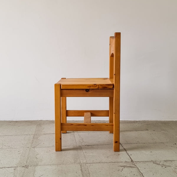 Ilmari Tapiovaara Hongisto Pine Wood Dining Chairs and Stool