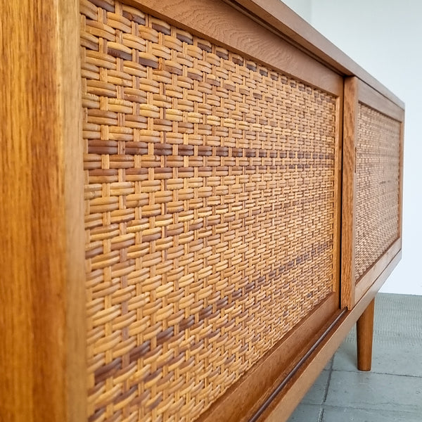 Rare Hans Wegner RY-26 Sideboard in Oak