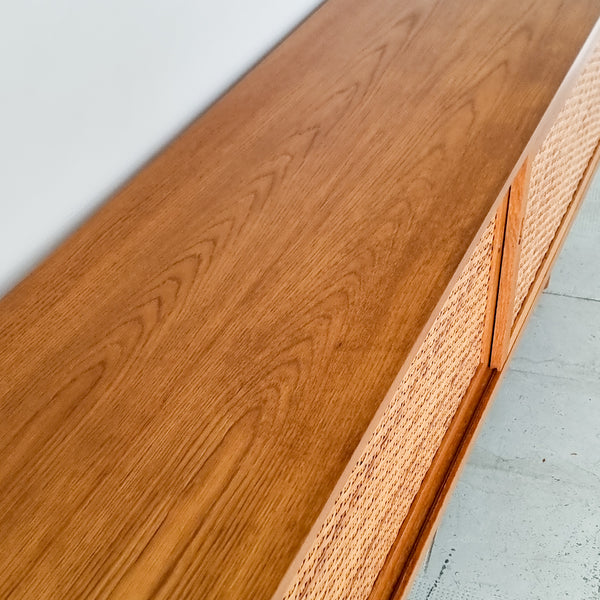 Rare Hans Wegner RY-26 Sideboard in Oak