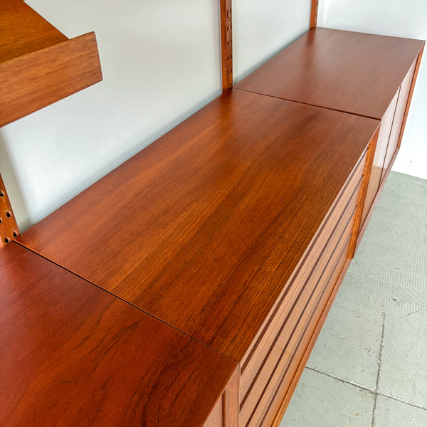 Paul Cadovius Cado Wall System