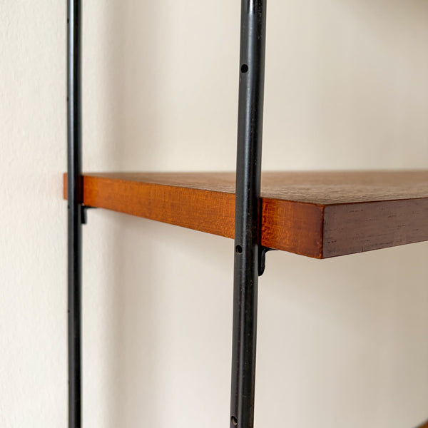 Hilker Omnia TV Wall System