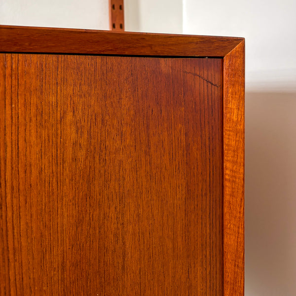 Paul Cadovius Cado Wall System