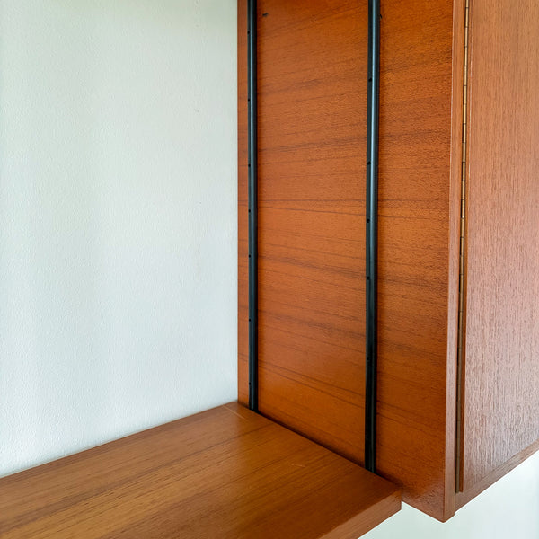 Hilker Omnia TV Wall System