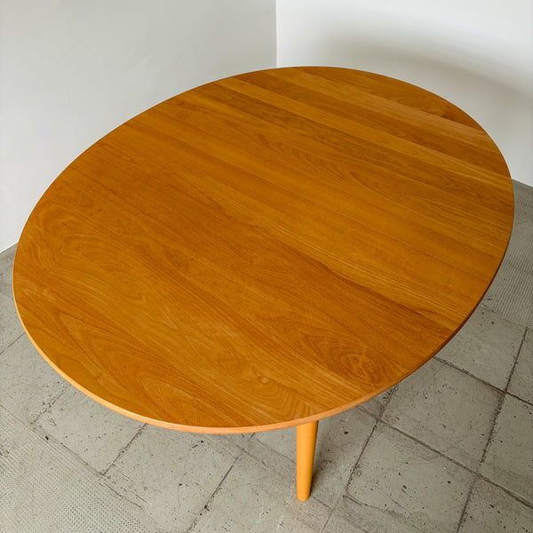 Hans Wagner for Carl Hansen CH337 Dining Table in oiled oak finish