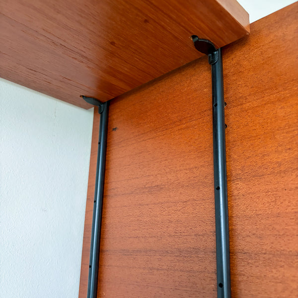 Hilker Omnia TV Wall System