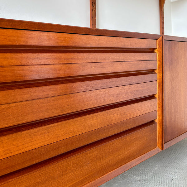 Paul Cadovius Cado Wall System