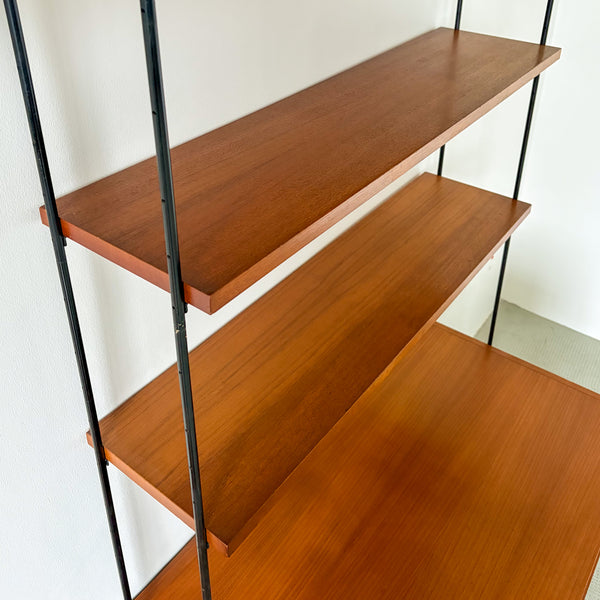 Hilker Omnia TV Wall System