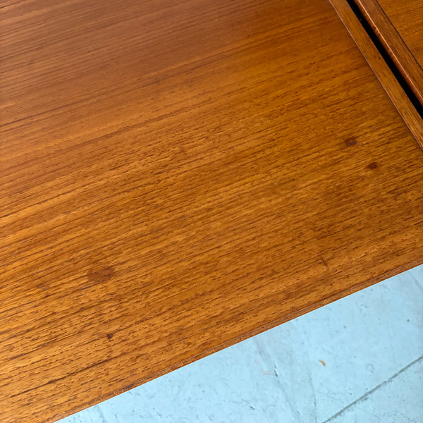 Hilker Omnia TV Wall System