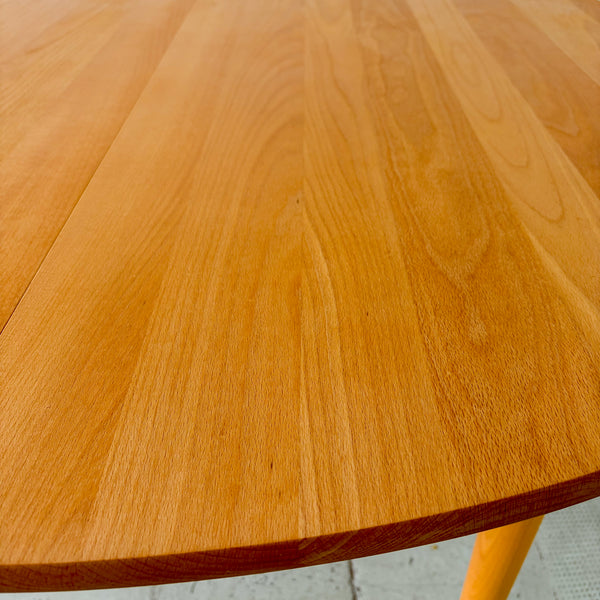 Hans Wagner for Carl Hansen CH337 Dining Table in oiled oak finish