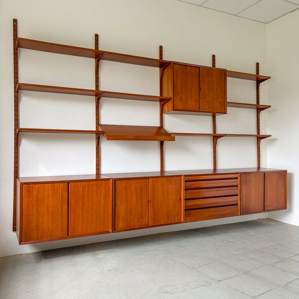 Paul Cadovius Cado Wall System