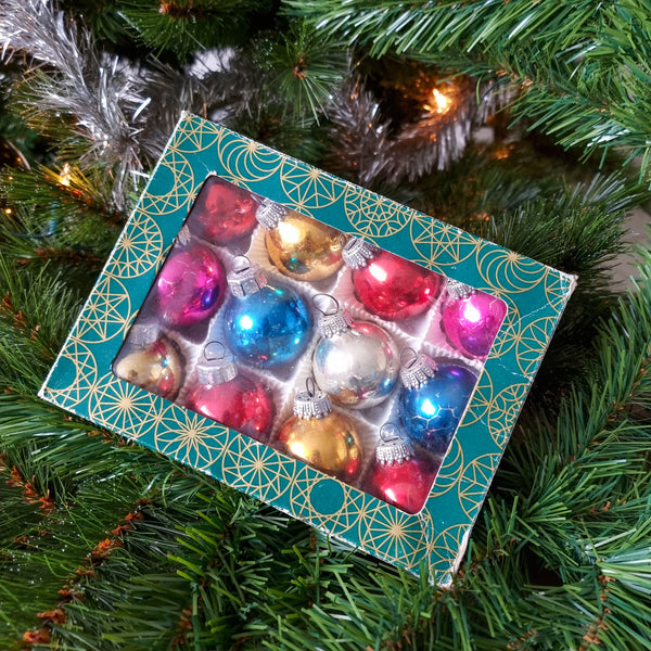 Christmas Ornament Set - small multicolored box