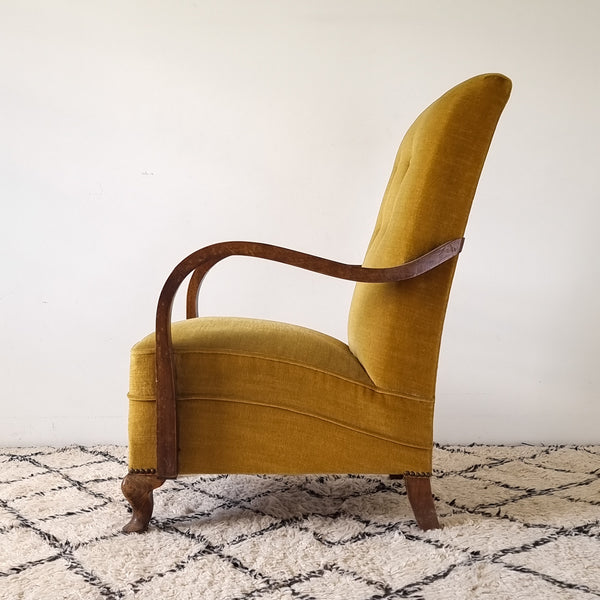 § 1940's Bentwood Armchair