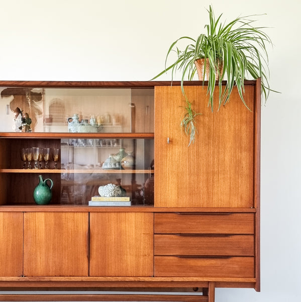 § Mid-century XL Highboard with Display Case
