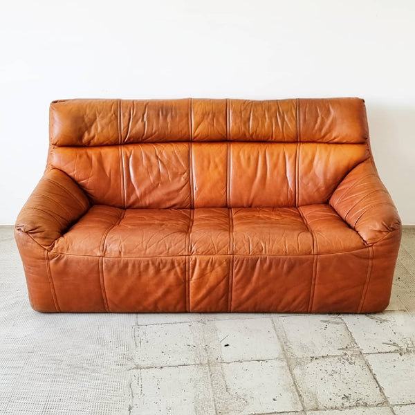 § Cognac Leather 70s Rolf Benz Sofa
