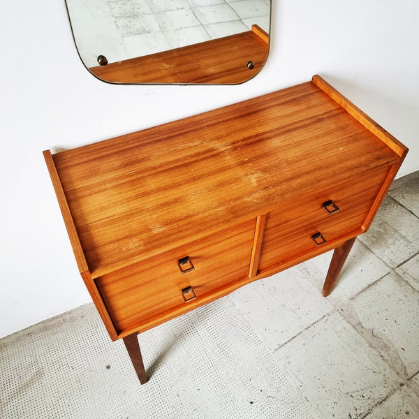 § Vintage Console / Small Cabinet