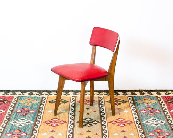 § Retro Red Vintage Chair