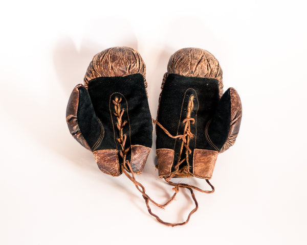 § Vintage Boxing Gloves