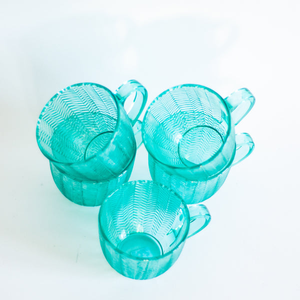 § Vintage Arcoroc Cups Turquoise Blue Herringbone Pattern - Set of 5