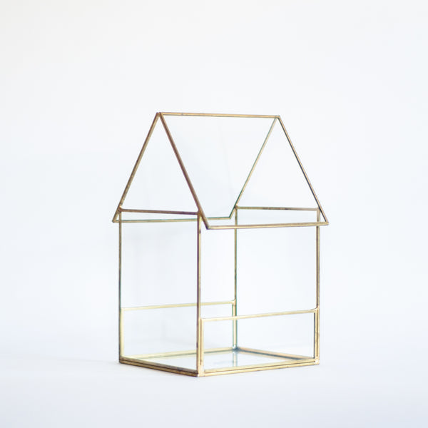 § Glass House Terrarium / Display Case