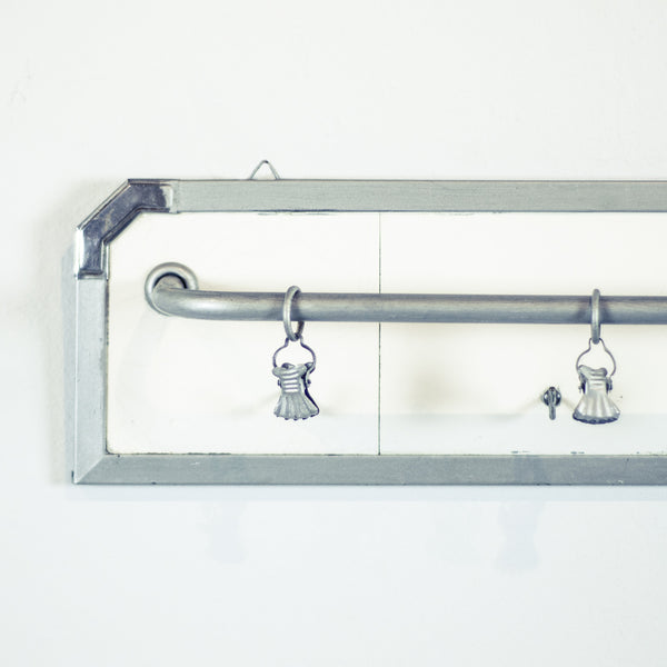 Oddhaus Vintage French Farmhouse Industrial Shabby Chic Towel Rack